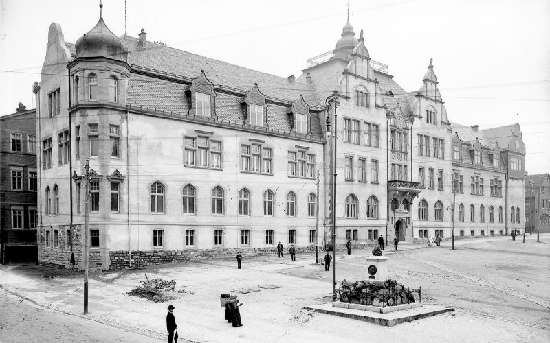TU Clausthal - Gebäude - Hauptgebäude der Bergakademie Clausthal um 1907