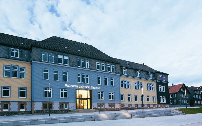 TU Clausthal - Gebäude - Hauptgebäude der Technischen Universität Clausthal